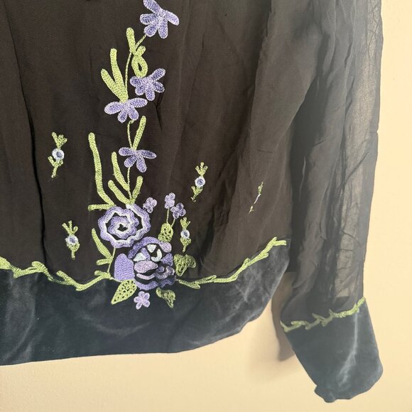 April Cornell Women's Small Black Floral Embroidered Velvet Trim Long Sleeve Top - Picture 3 of 4